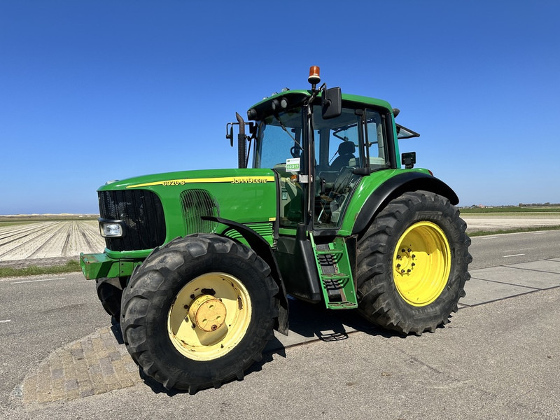 John Deere 6920 - Трактор: фото 1 John Deere 6920 - Трактор: фото 1