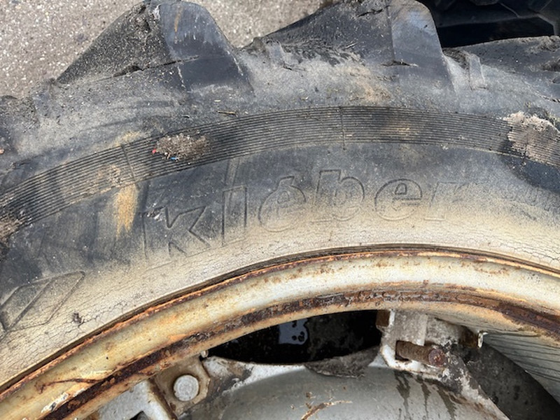 Kleber 13.6 R38 - Колесный диск: фото 4 Kleber 13.6 R38 - Колесный диск: фото 4