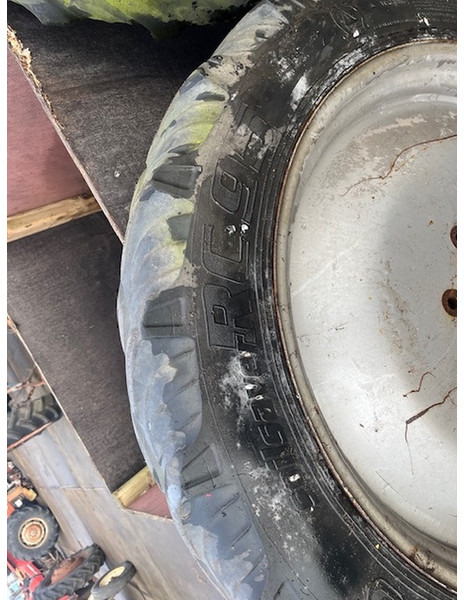 Taurus 230/95 R32 - Шина: фото 2 Taurus 230/95 R32 - Шина: фото 2