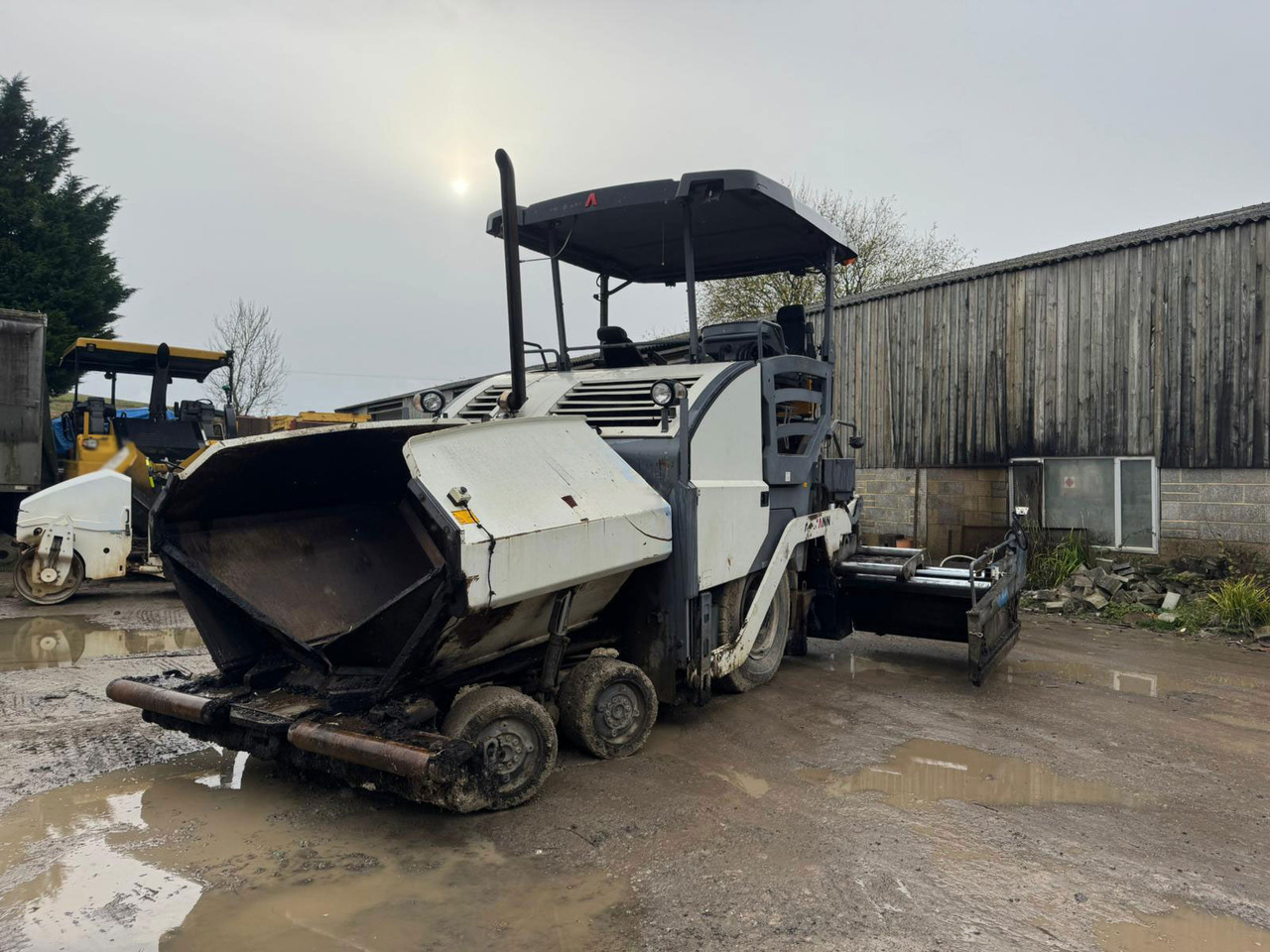 Ammann AFW 700-3 - Асфальтоукладчик: фото 1 Ammann AFW 700-3 - Асфальтоукладчик: фото 1