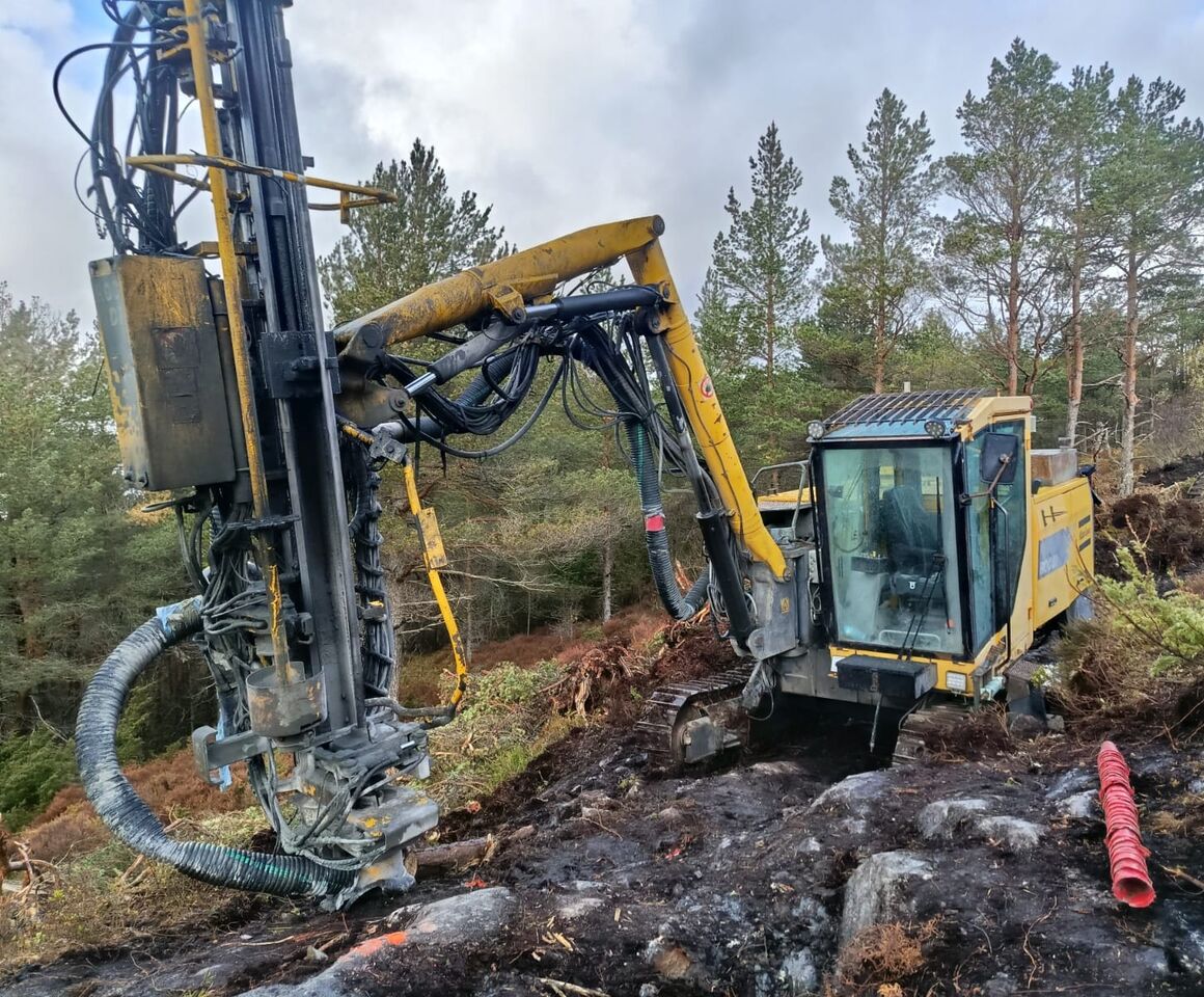 Atlas Copco ROC D7-11 - Буровая машина: фото 1 Atlas Copco ROC D7-11 - Буровая машина: фото 1