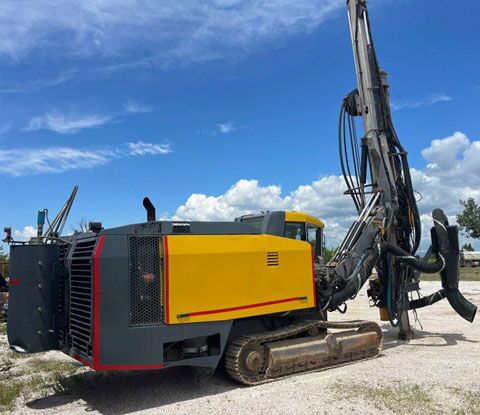 Atlas Copco ROC L6 (30)-44 - Буровая машина: фото 2 Atlas Copco ROC L6 (30)-44 - Буровая машина: фото 2