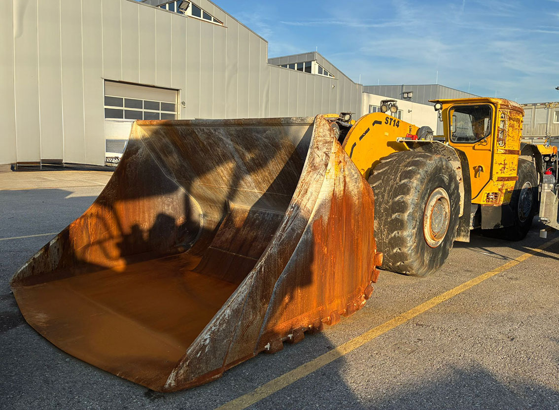 Atlas Copco ST14 - Горнодобывающая техника: фото 2 Atlas Copco ST14 - Горнодобывающая техника: фото 2