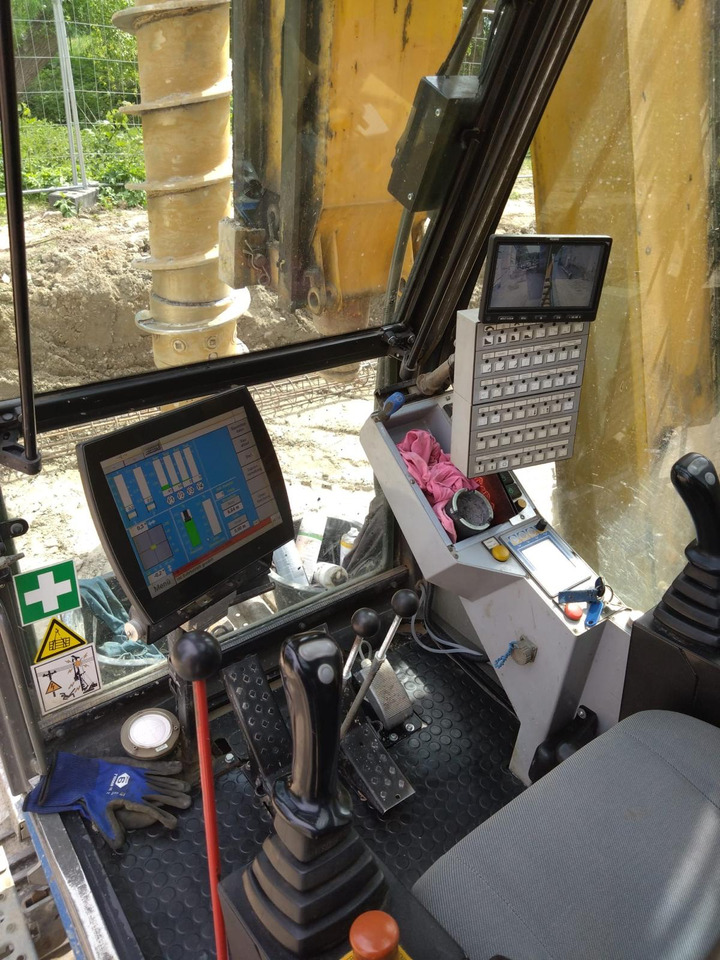 Bauer BG 15H - Сваебойная установка: фото 5 Bauer BG 15H - Сваебойная установка: фото 5