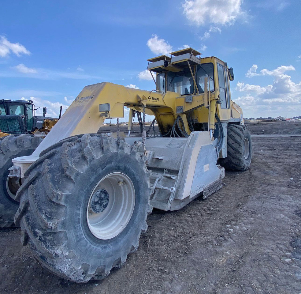 Bomag MPH 122-2 - Стабилизатор грунта: фото 2 Bomag MPH 122-2 - Стабилизатор грунта: фото 2