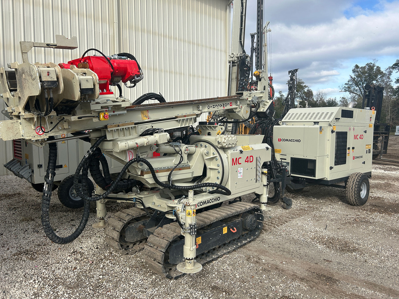 Comacchio MC4D - Сваебойная установка: фото 2 Comacchio MC4D - Сваебойная установка: фото 2