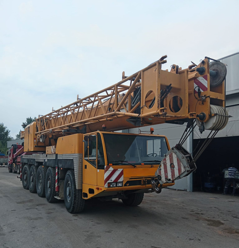 Demag AC 100 - Мобильный кран: фото 1 Demag AC 100 - Мобильный кран: фото 1