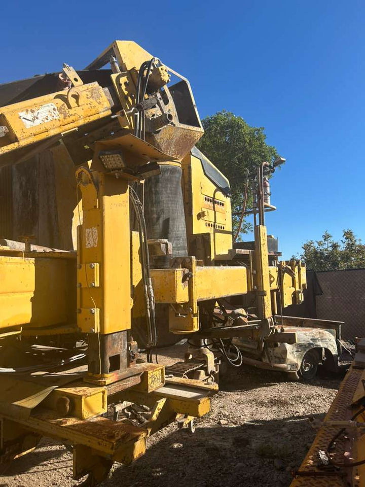 Gomaco Commander III - Асфальтоукладчик: фото 4 Gomaco Commander III - Асфальтоукладчик: фото 4