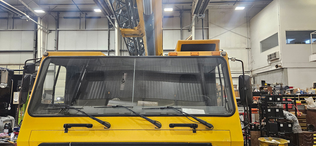 Grove GMK 5120B - Мобильный кран: фото 1 Grove GMK 5120B - Мобильный кран: фото 1