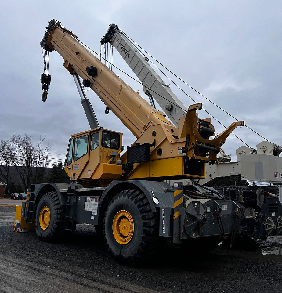 Grove RT890E - Мобильный кран: фото 4 Grove RT890E - Мобильный кран: фото 4