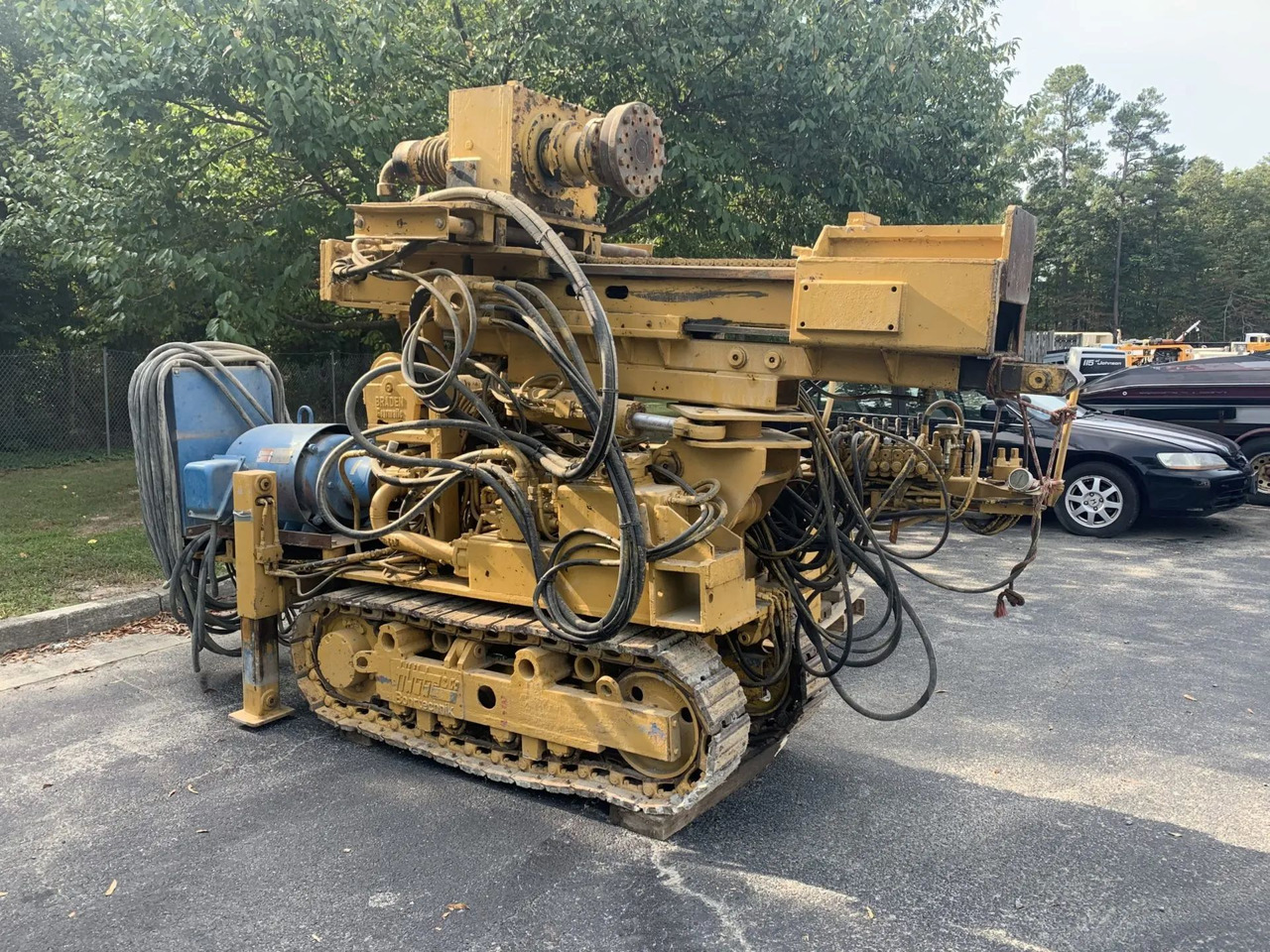 Hutte HBR 202-TF - Сваебойная установка: фото 2 Hutte HBR 202-TF - Сваебойная установка: фото 2