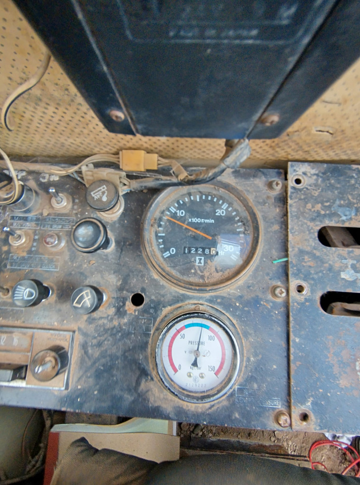 IHI CCH300T - Гусеничный кран: фото 5 IHI CCH300T - Гусеничный кран: фото 5