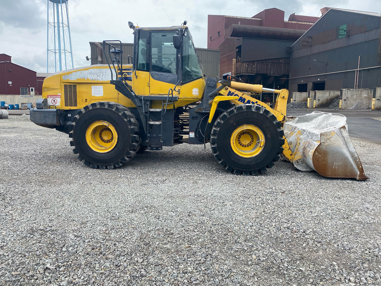 Komatsu WA380-7 - Колёсный погрузчик: фото 1 Komatsu WA380-7 - Колёсный погрузчик: фото 1