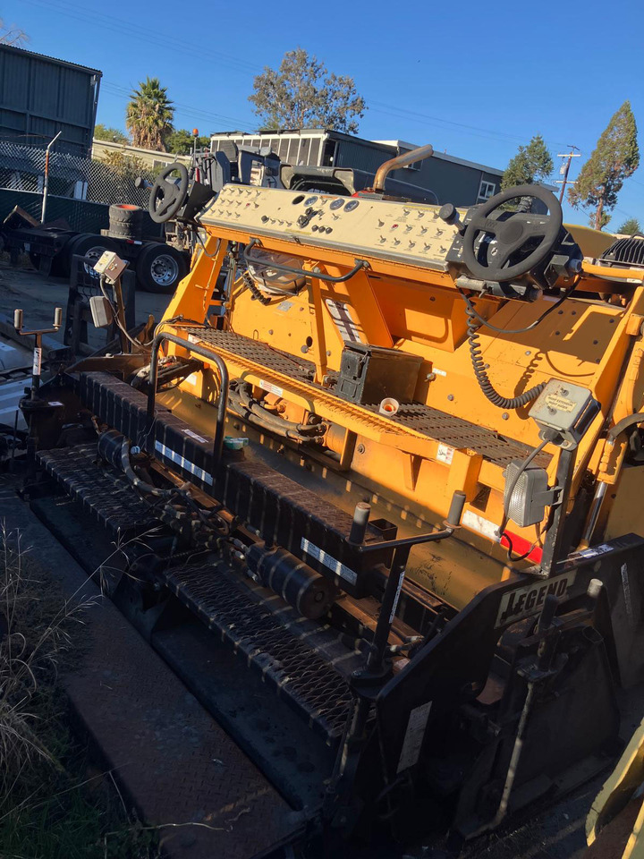 Leeboy 8515 - Асфальтоукладчик: фото 4 Leeboy 8515 - Асфальтоукладчик: фото 4