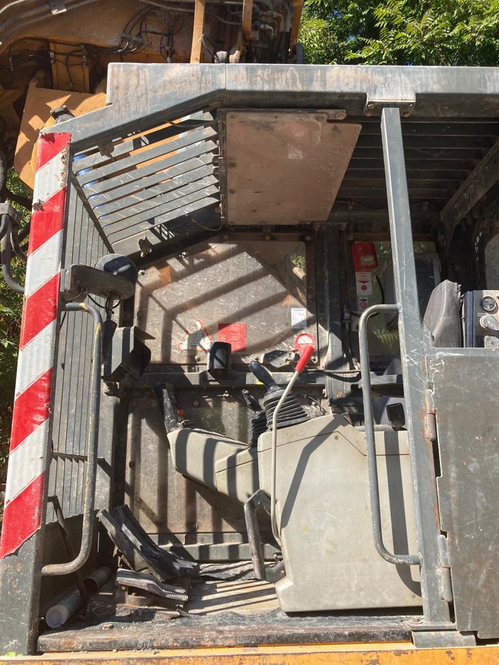 Liebherr R 944 C - Горнодобывающая техника: фото 5 Liebherr R 944 C - Горнодобывающая техника: фото 5