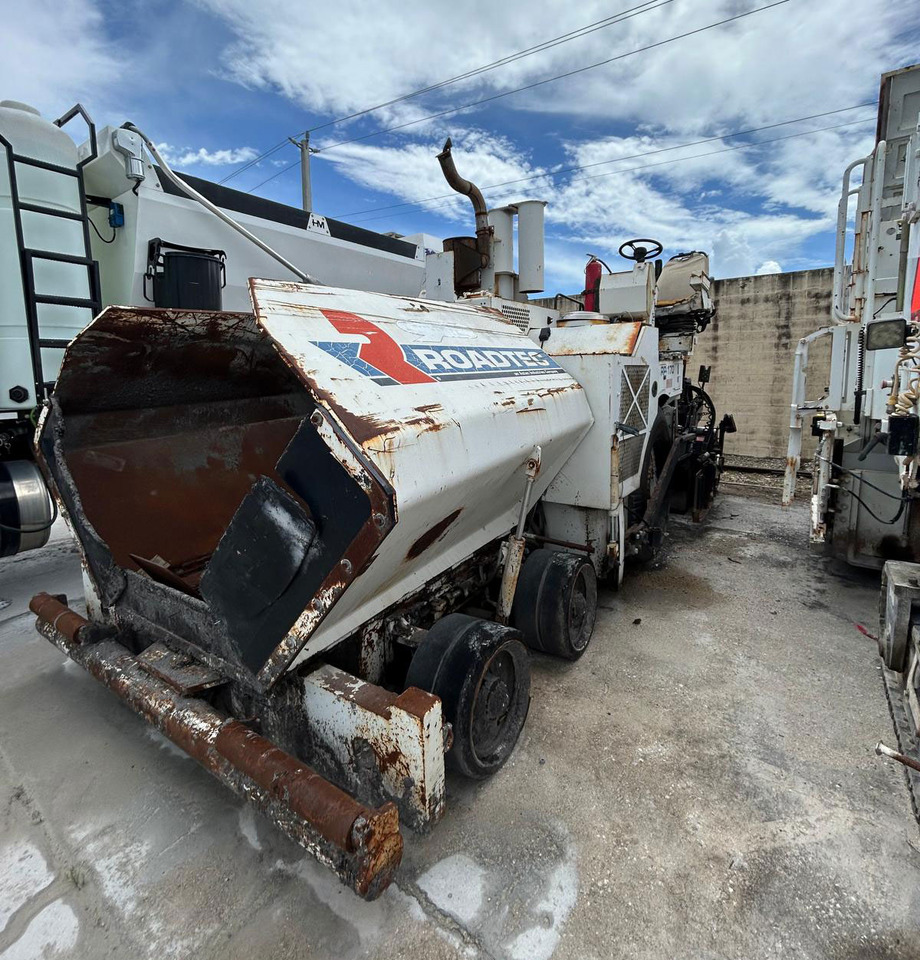 Roadtec RP-170 - Асфальтоукладчик: фото 2 Roadtec RP-170 - Асфальтоукладчик: фото 2