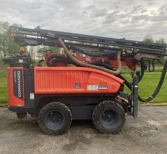 Sandvik Commando DC130Ri - Буровая машина: фото 2 Sandvik Commando DC130Ri - Буровая машина: фото 2
