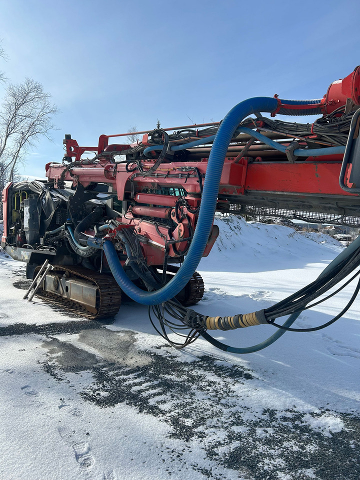 Sandvik DI550 - Буровая машина: фото 4 Sandvik DI550 - Буровая машина: фото 4