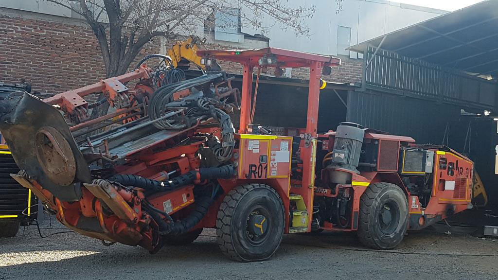 Sandvik DL311 - Горнодобывающая техника: фото 3 Sandvik DL311 - Горнодобывающая техника: фото 3