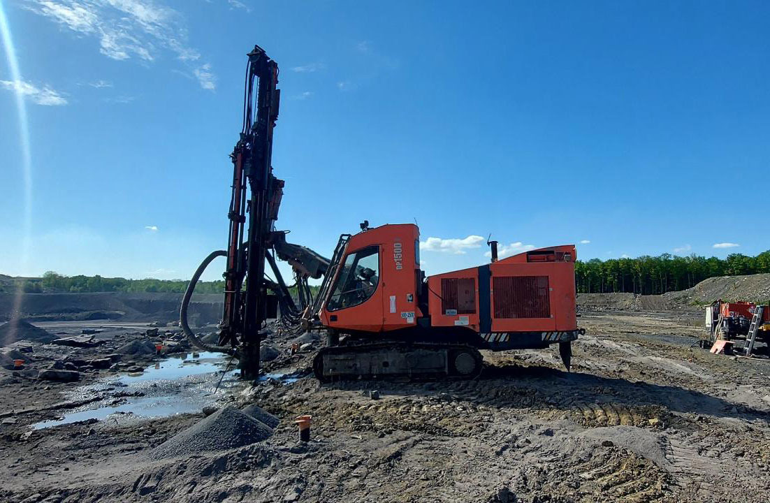 Sandvik DP1500 - Буровая машина: фото 1 Sandvik DP1500 - Буровая машина: фото 1