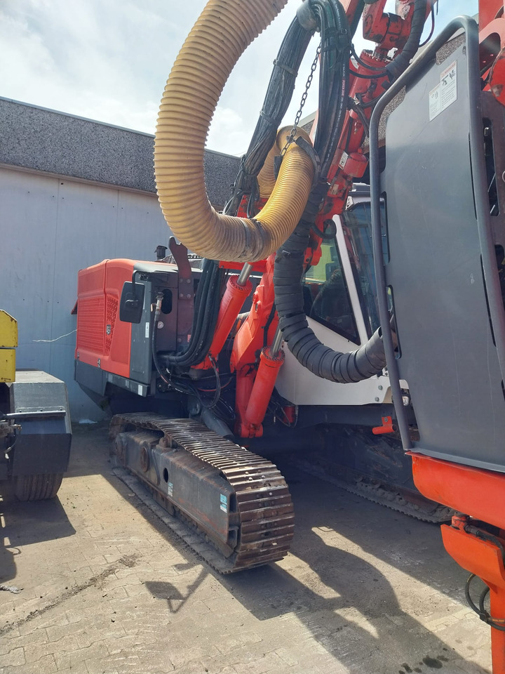 Sandvik DP1500i - Буровая машина: фото 4 Sandvik DP1500i - Буровая машина: фото 4