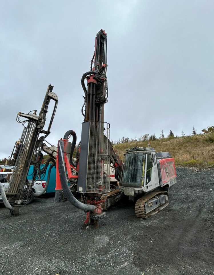 Sandvik DP1600i - Буровая машина: фото 2 Sandvik DP1600i - Буровая машина: фото 2