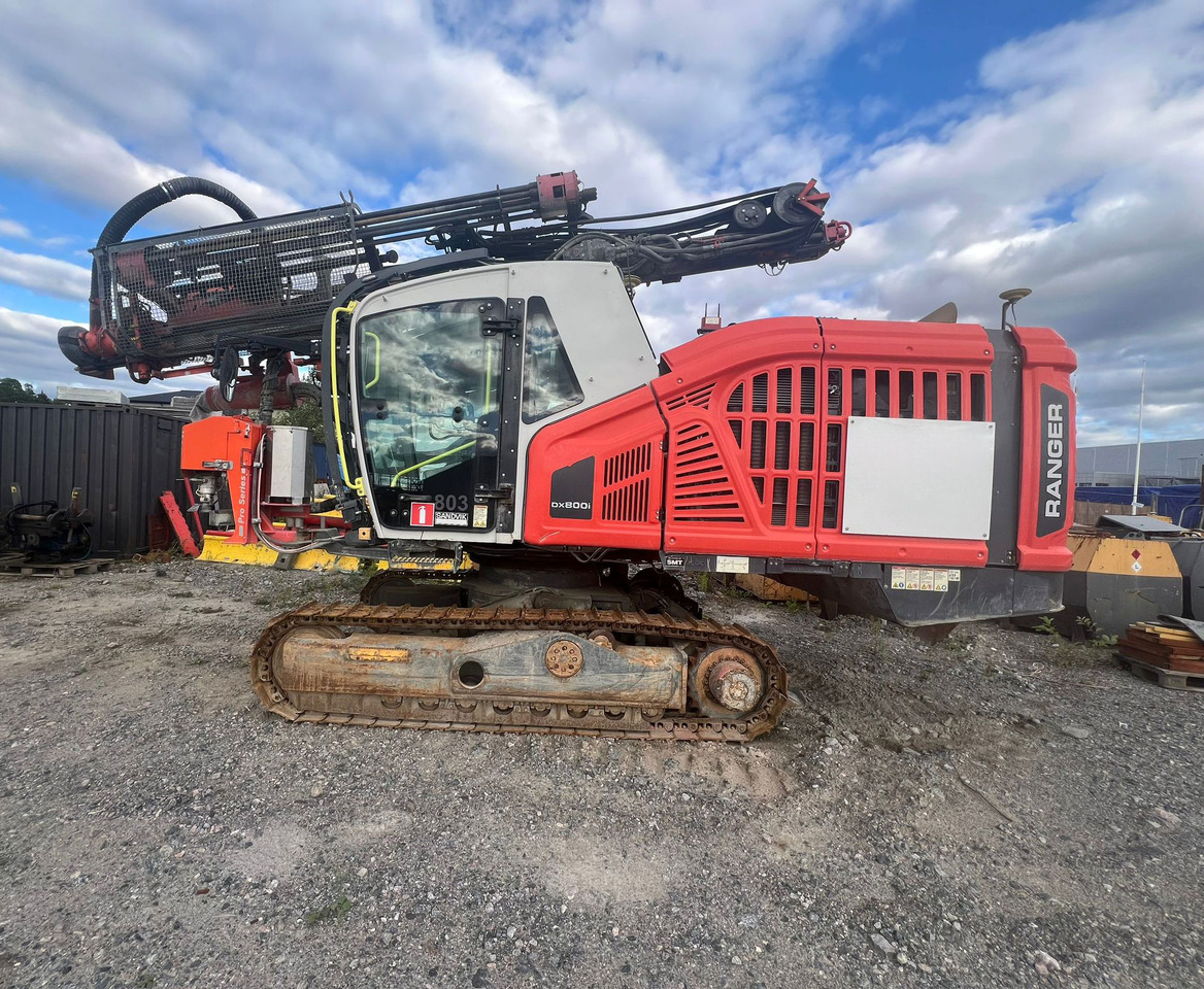Sandvik DX800i - Буровая машина: фото 1 Sandvik DX800i - Буровая машина: фото 1