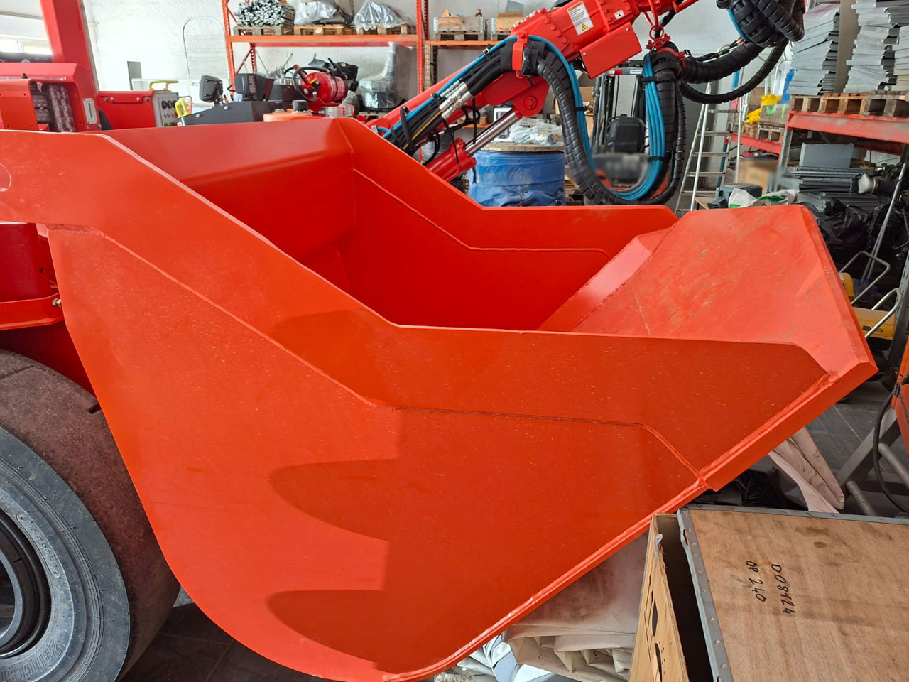 Sandvik LH202 - Горнодобывающая техника: фото 4 Sandvik LH202 - Горнодобывающая техника: фото 4