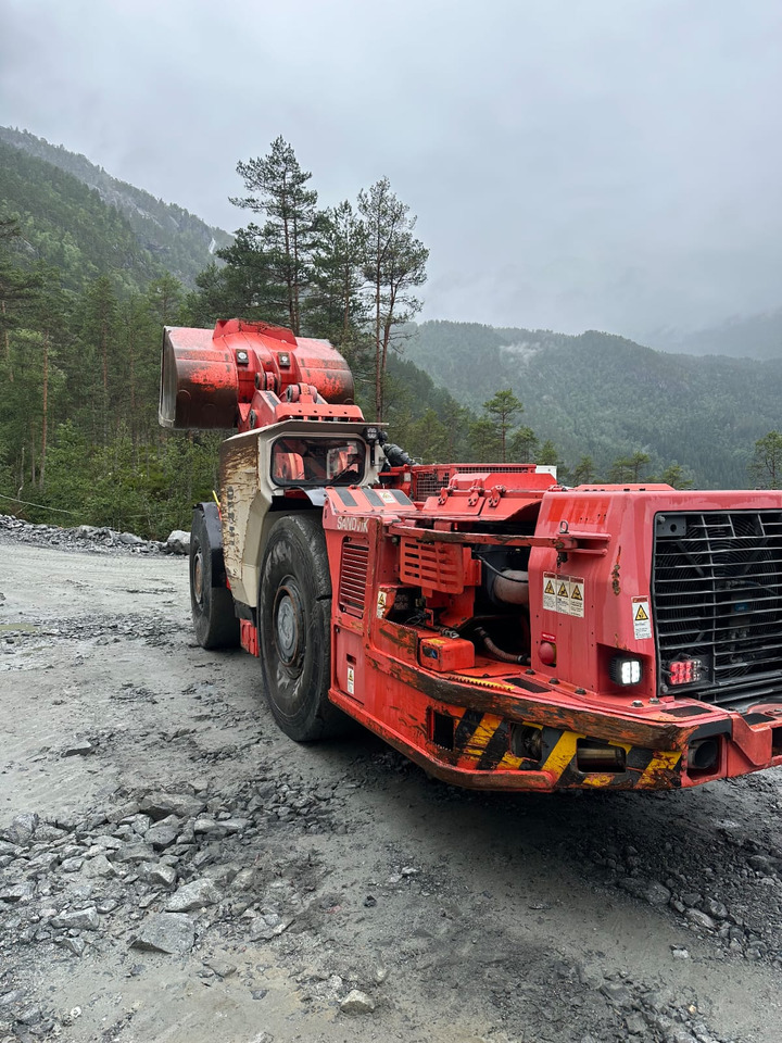 Sandvik LH410 - Горнодобывающая техника: фото 4 Sandvik LH410 - Горнодобывающая техника: фото 4