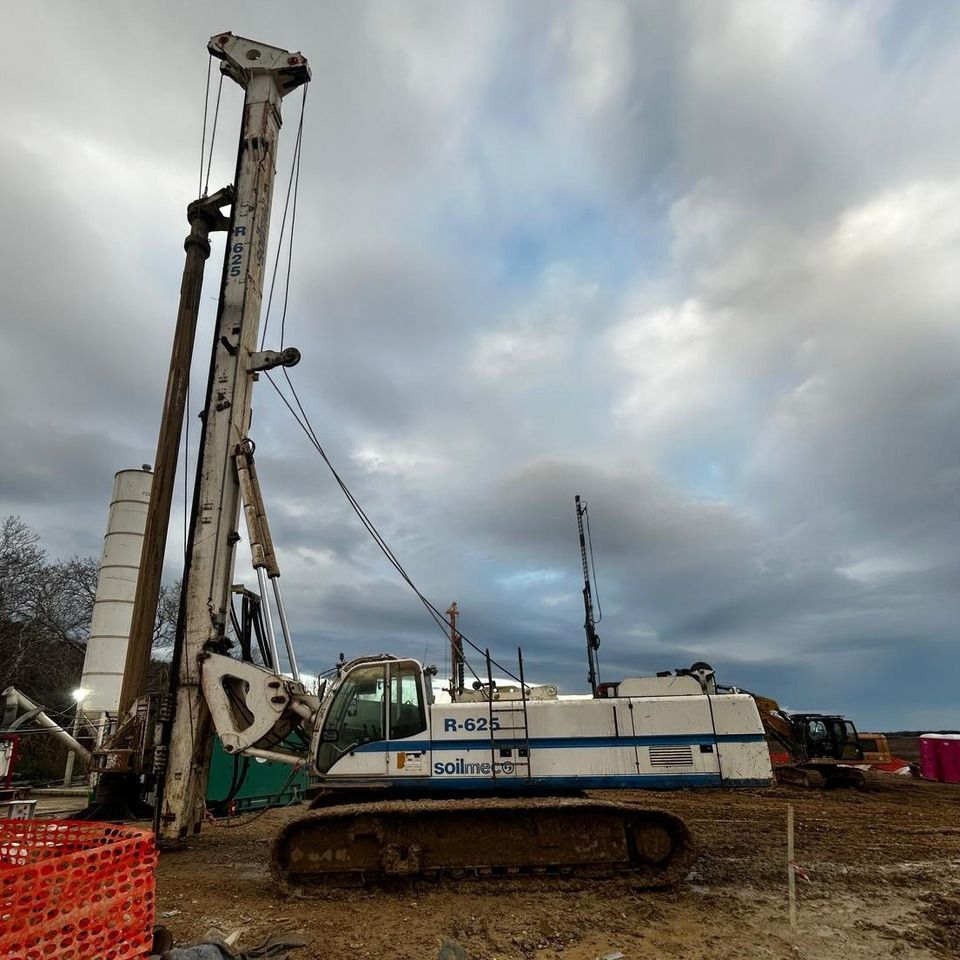 Soilmec R-625 - Сваебойная установка: фото 1 Soilmec R-625 - Сваебойная установка: фото 1