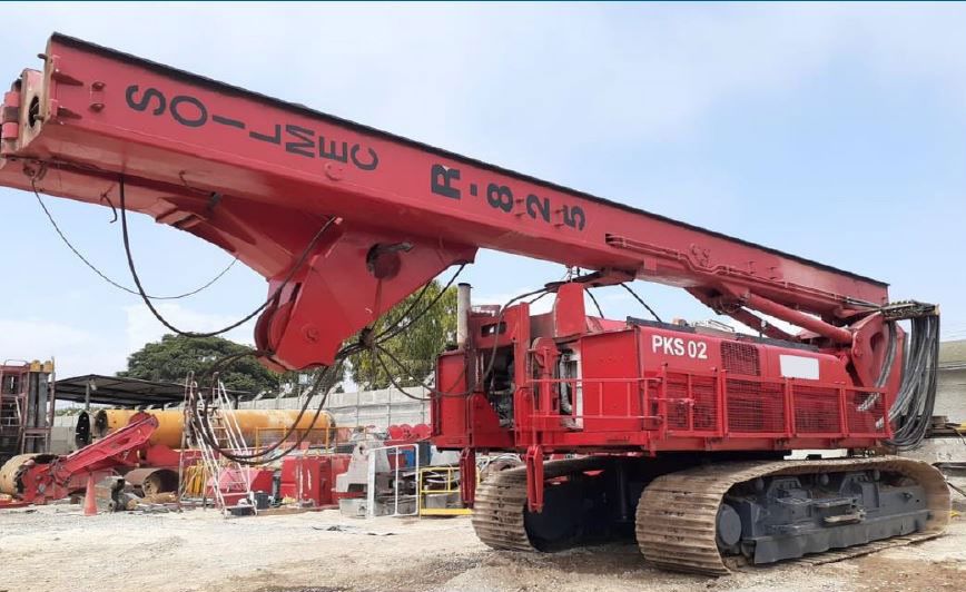 Soilmec R-825 - Сваебойная установка: фото 1 Soilmec R-825 - Сваебойная установка: фото 1