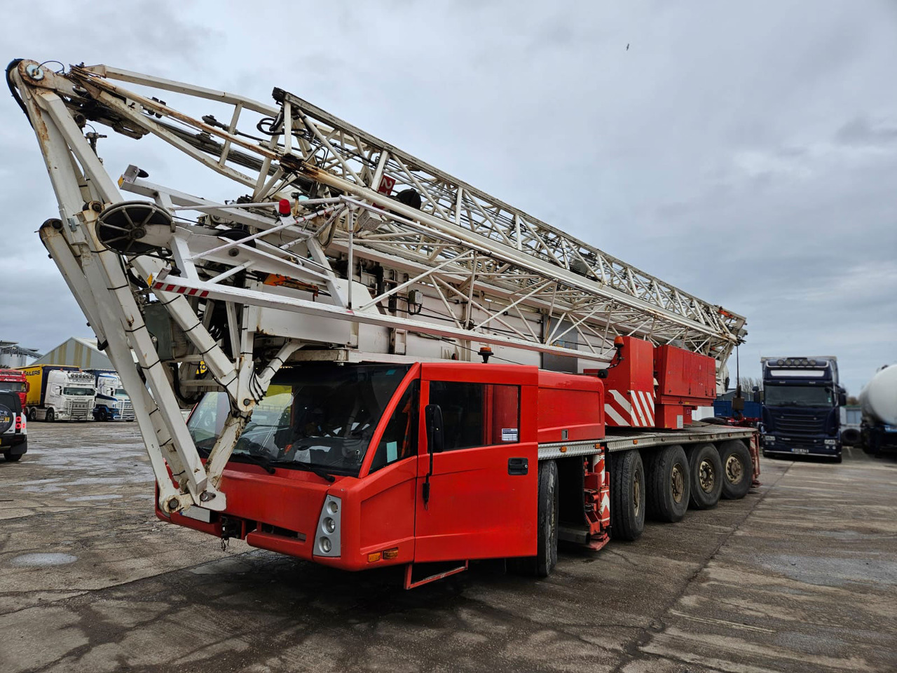 Spierings SK599-AT5 - Башенный кран: фото 3 Spierings SK599-AT5 - Башенный кран: фото 3