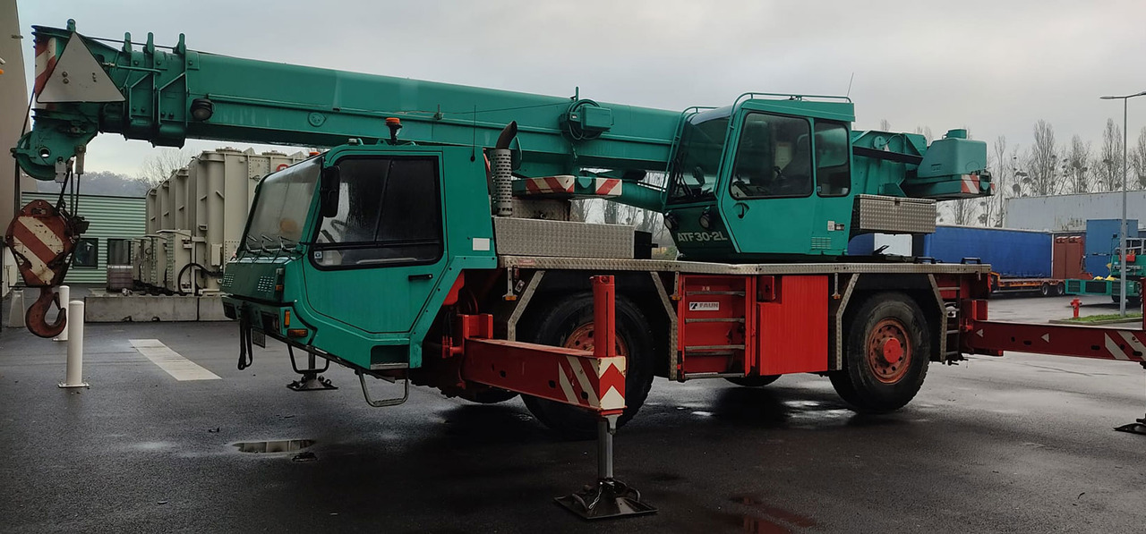 Tadano Faun ATF 30-2L - Мобильный кран: фото 2 Tadano Faun ATF 30-2L - Мобильный кран: фото 2