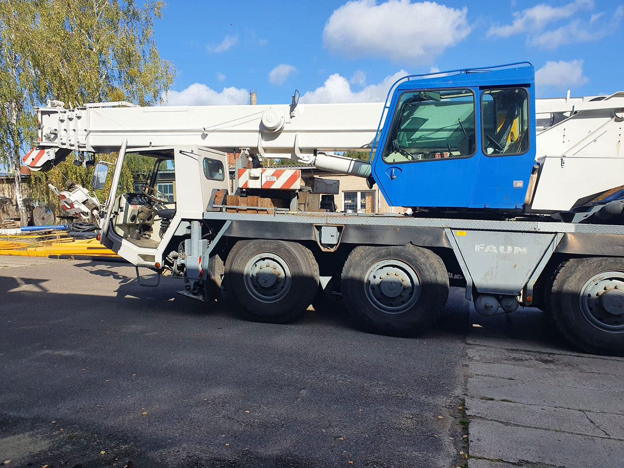 Tadano Faun RTF 40-3 - Мобильный кран: фото 3 Tadano Faun RTF 40-3 - Мобильный кран: фото 3