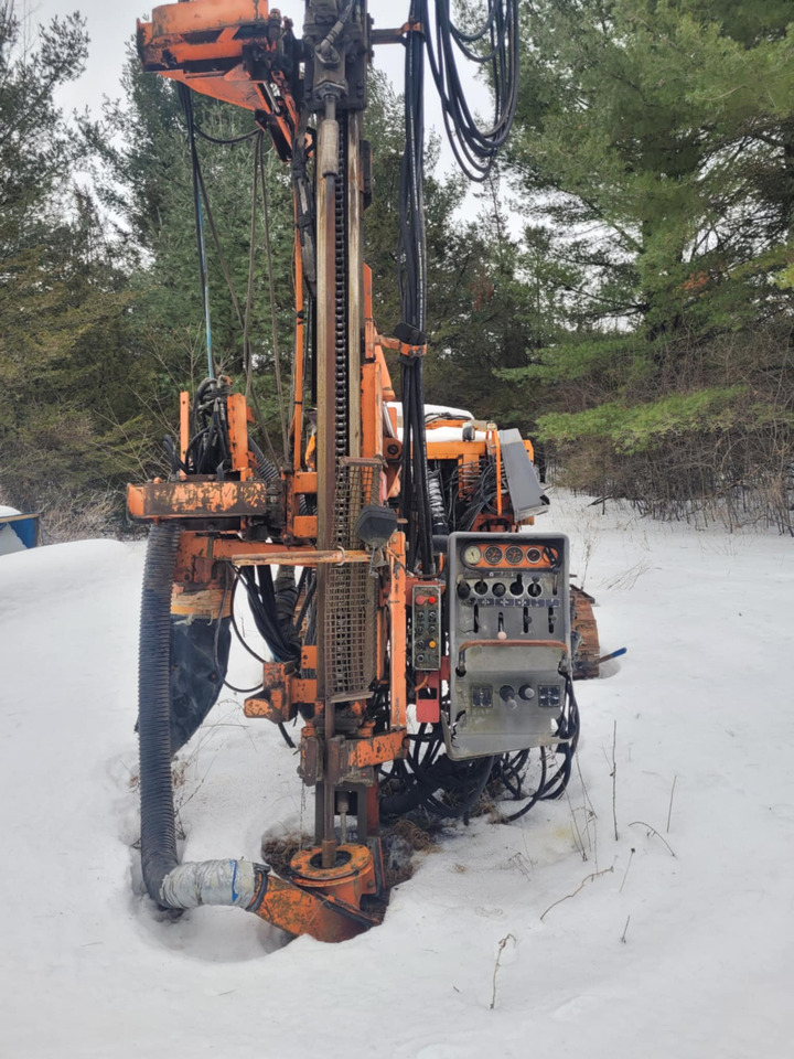 Tamrock Ranger 700 - Буровая машина: фото 3 Tamrock Ranger 700 - Буровая машина: фото 3