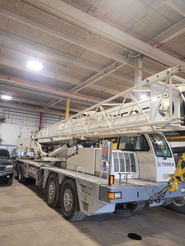 Terex T560 - Мобильный кран: фото 1 Terex T560 - Мобильный кран: фото 1