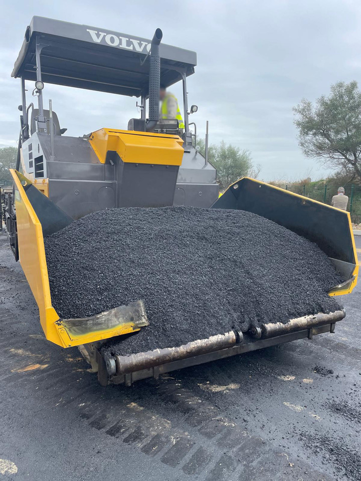 Volvo ABG 8820B - Асфальтоукладчик: фото 5 Volvo ABG 8820B - Асфальтоукладчик: фото 5