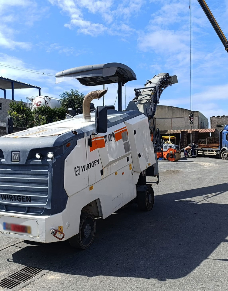 Wirtgen W 100 Ri - Дорожная фреза: фото 4 Wirtgen W 100 Ri - Дорожная фреза: фото 4