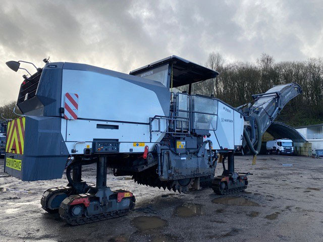 Wirtgen W 210 FI - Дорожная фреза: фото 4 Wirtgen W 210 FI - Дорожная фреза: фото 4