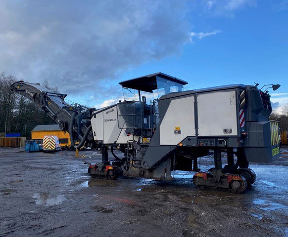 Wirtgen W 210 FI - Дорожная фреза: фото 2 Wirtgen W 210 FI - Дорожная фреза: фото 2
