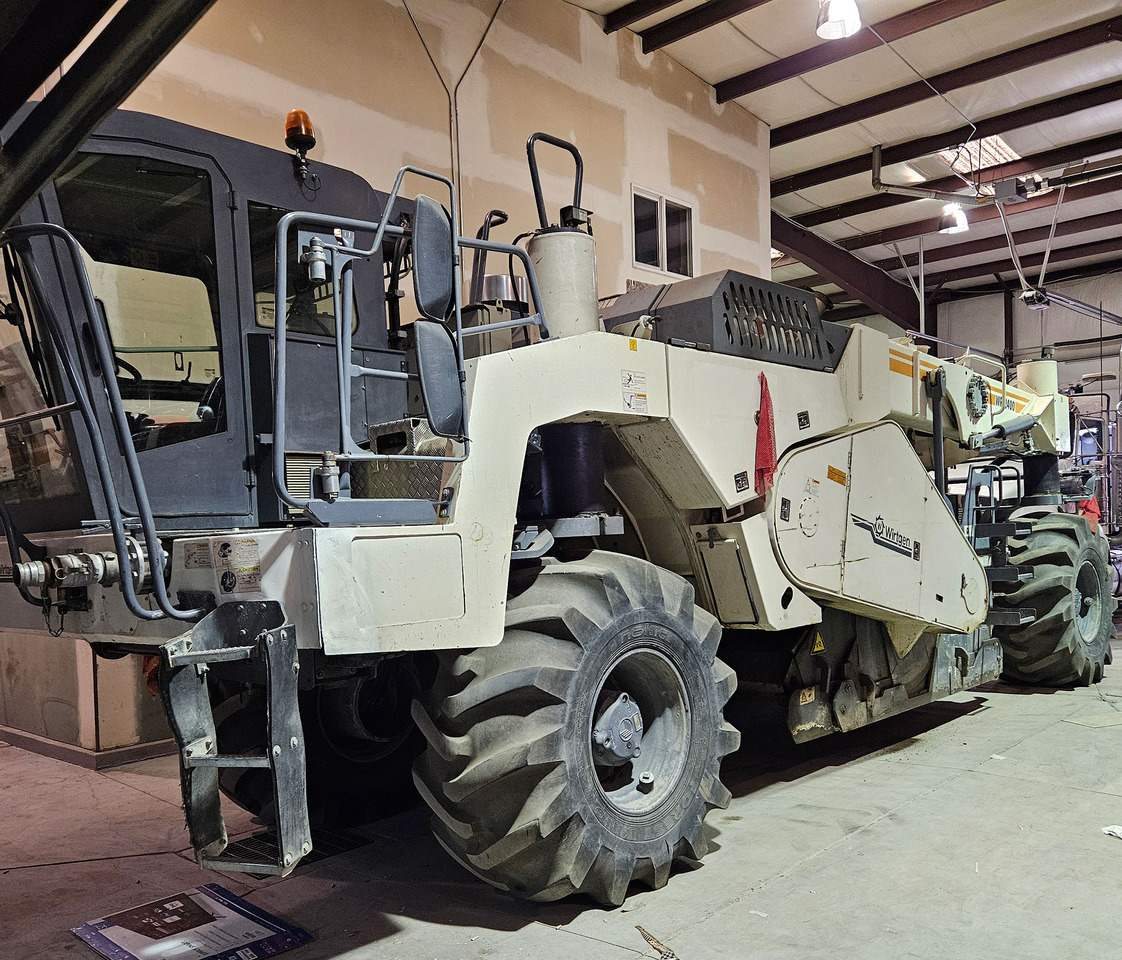Wirtgen WR 2400 - Стабилизатор грунта: фото 3 Wirtgen WR 2400 - Стабилизатор грунта: фото 3