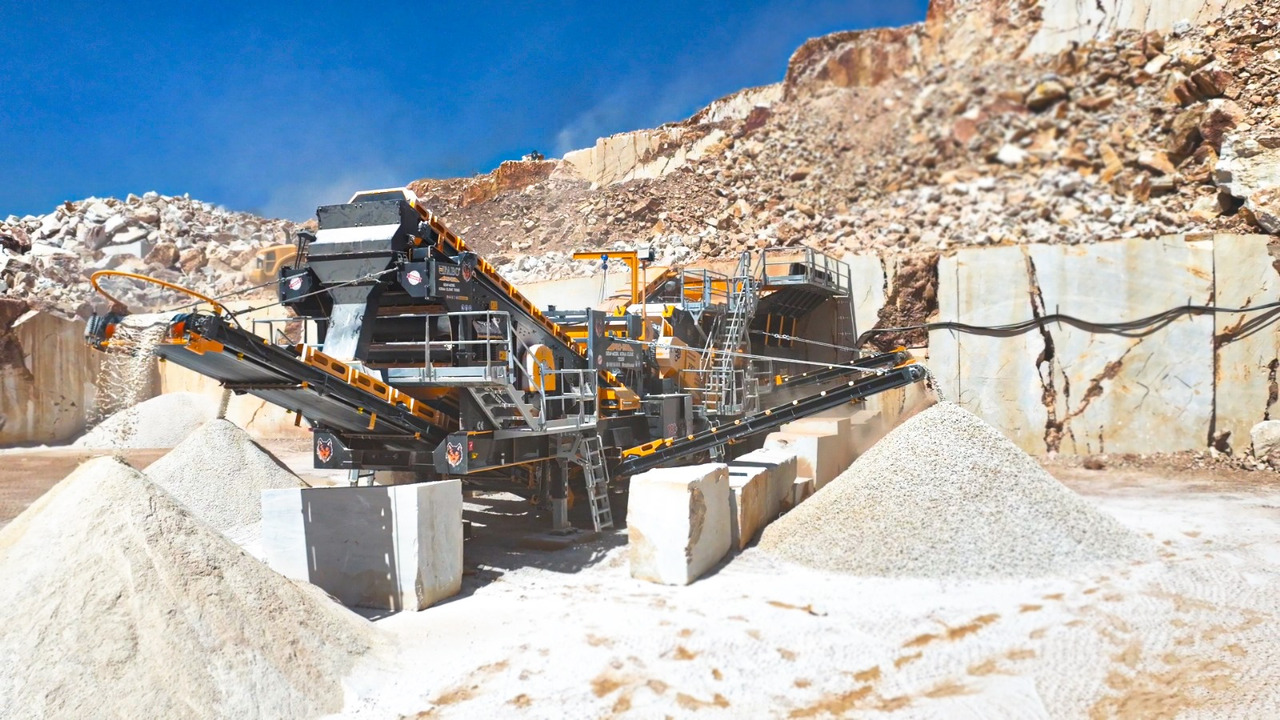 Новый Мобильная дробилка FABO Mobile crusher: фото 7