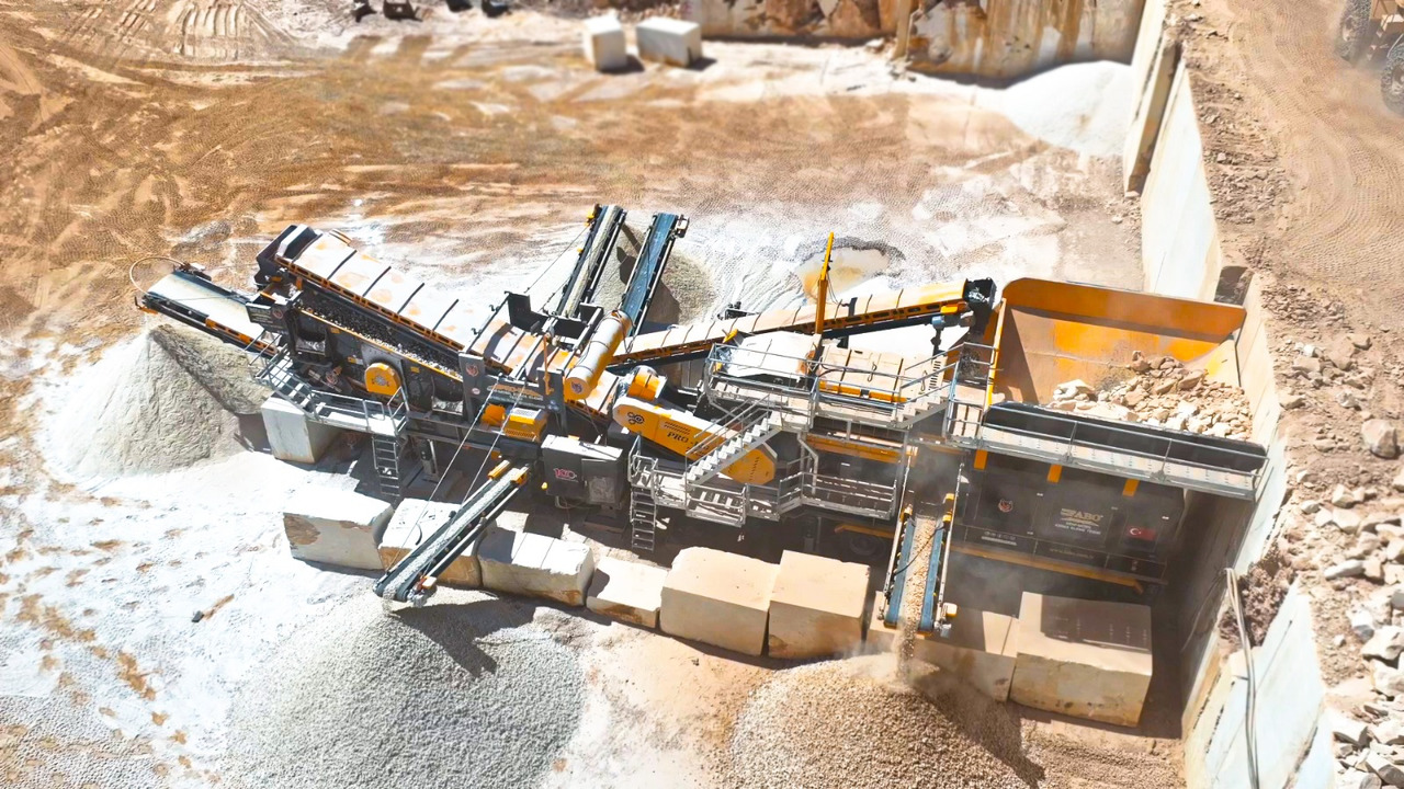 Новый Мобильная дробилка FABO Mobile crusher: фото 8