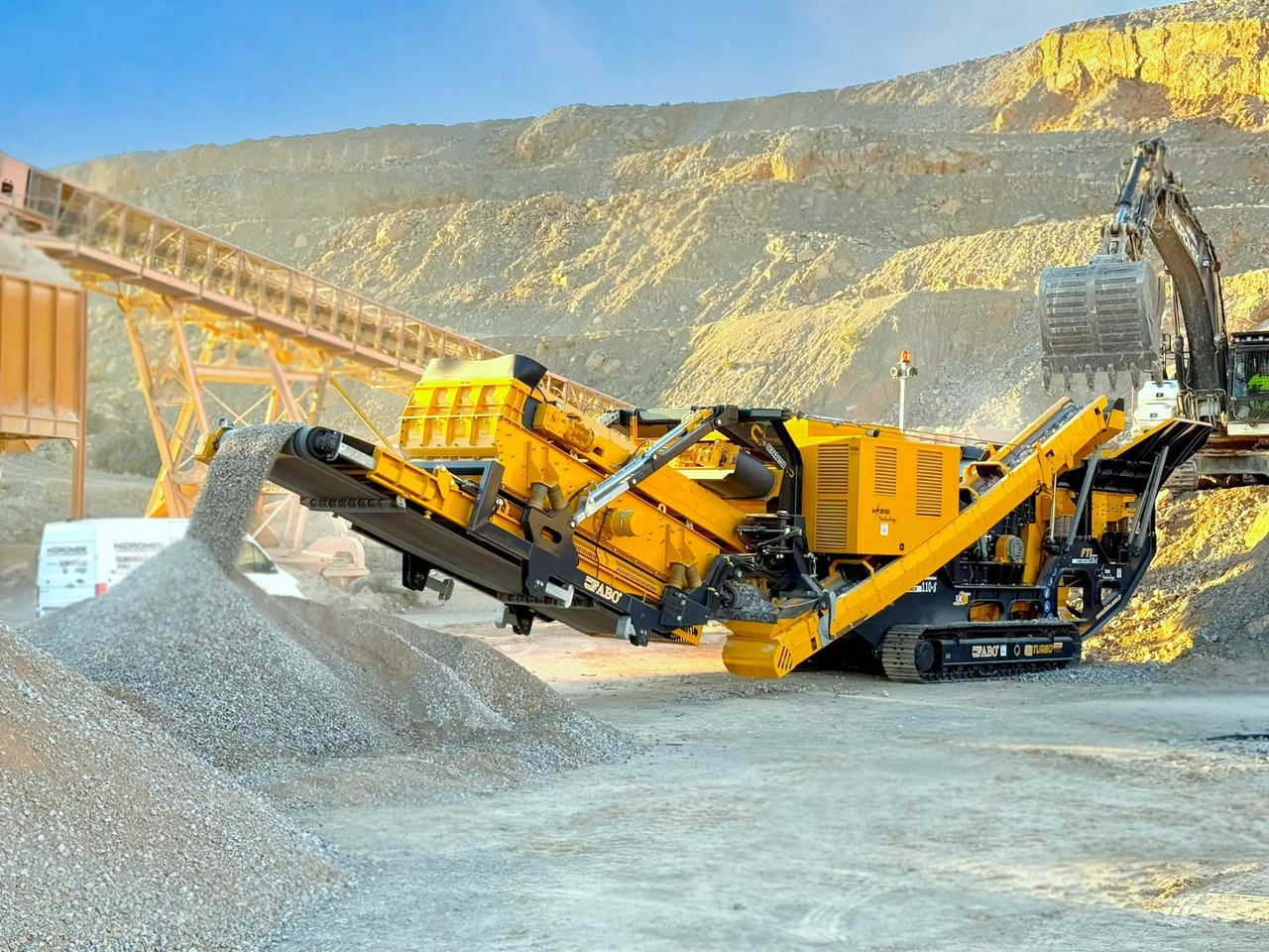 FABO Mobile crusher - Мобильная дробилка: фото 2 FABO Mobile crusher - Мобильная дробилка: фото 2
