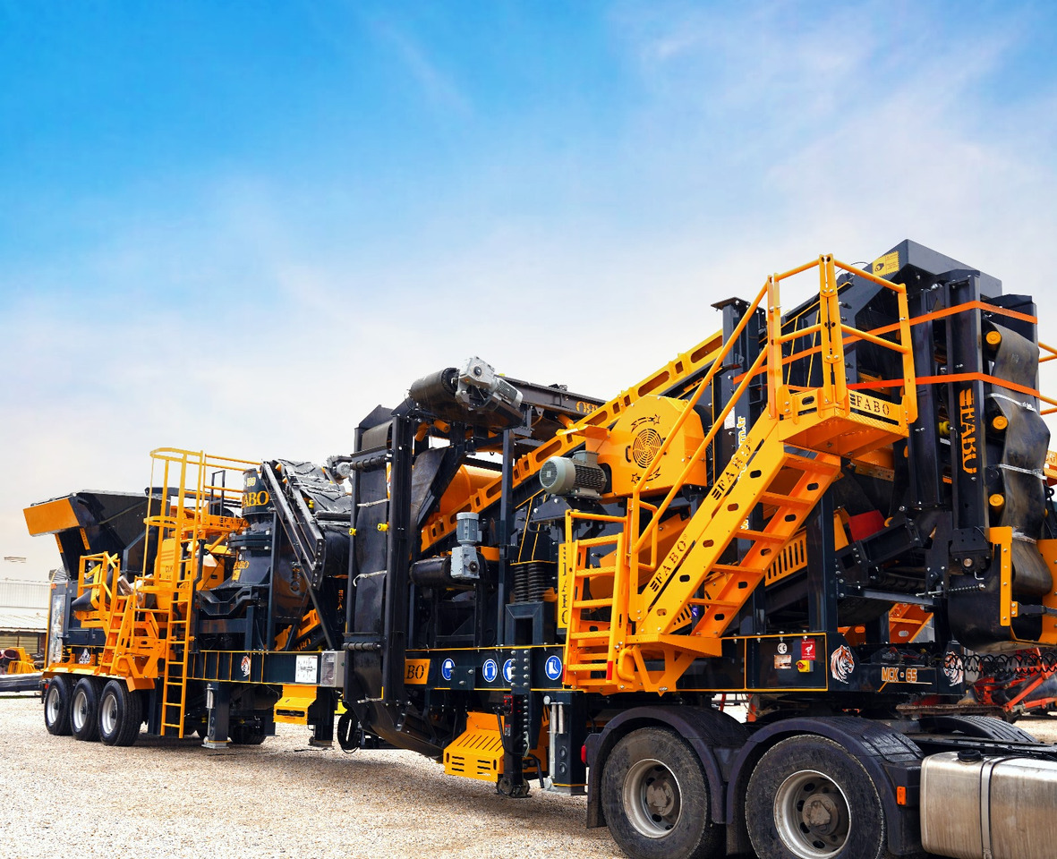 Новый Мобильная дробилка FABO Mobile crusher: фото 1