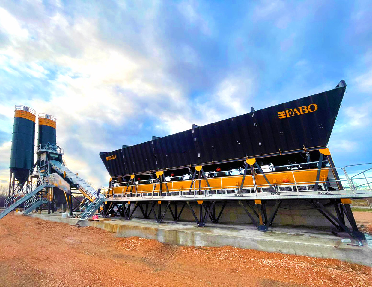 FABO compact concrete plant - Бетонный завод: фото 1 FABO compact concrete plant - Бетонный завод: фото 1