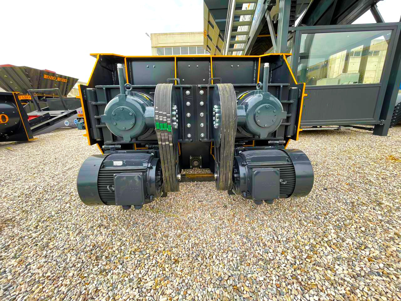 FABO twin shaft mixer - Бетономешалка: фото 3 FABO twin shaft mixer - Бетономешалка: фото 3