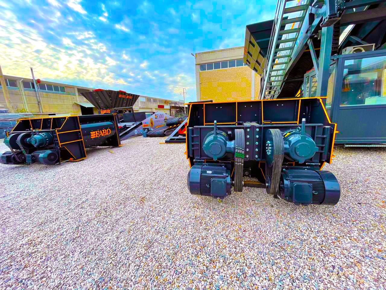 FABO twin shaft mixer - Бетономешалка: фото 4 FABO twin shaft mixer - Бетономешалка: фото 4