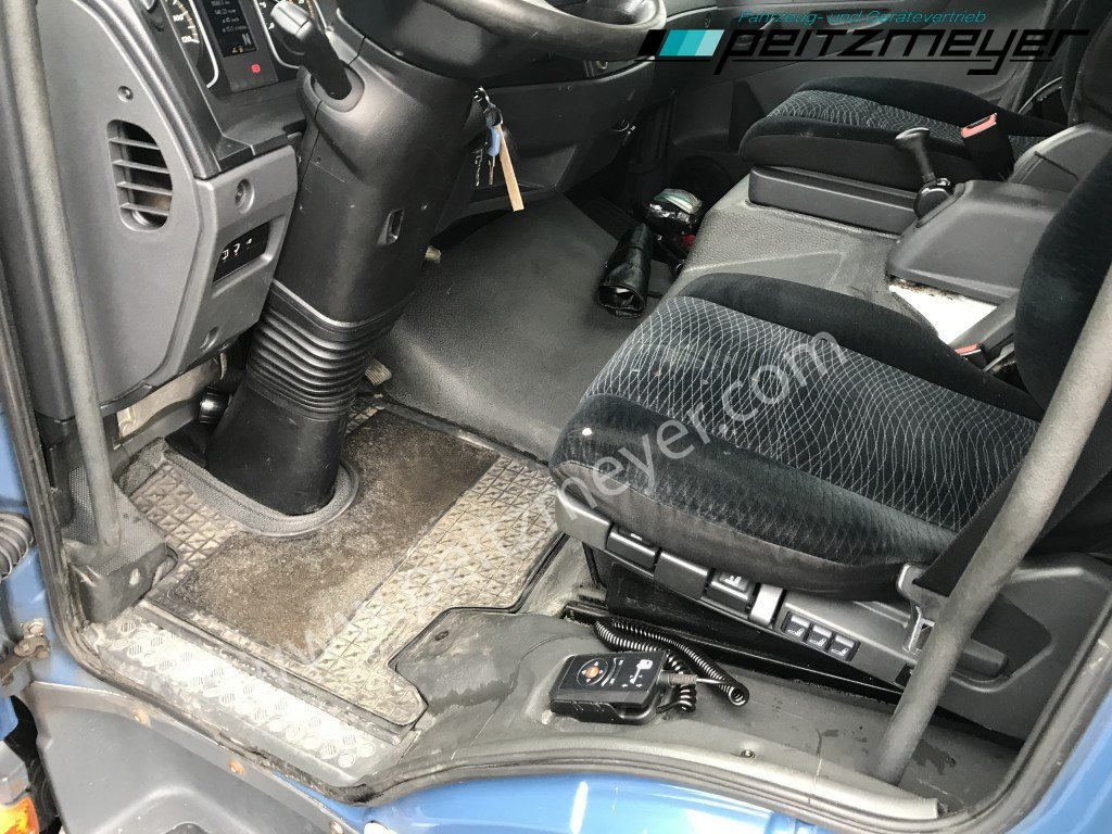 Грузовик с закрытым кузовом MERCEDES-BENZ Atego 818 L Koffer + LBW Euro 6, Klima, AHK,: фото 16 Грузовик с закрытым кузовом MERCEDES-BENZ Atego 818 L Koffer + LBW Euro 6, Klima, AHK,: фото 16