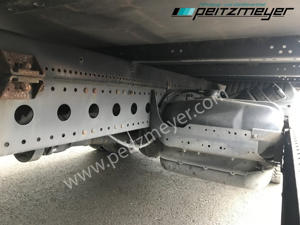 Грузовик с закрытым кузовом MERCEDES-BENZ Atego 818 L Koffer + LBW Euro 6, Klima, AHK,: фото 28 Грузовик с закрытым кузовом MERCEDES-BENZ Atego 818 L Koffer + LBW Euro 6, Klima, AHK,: фото 28